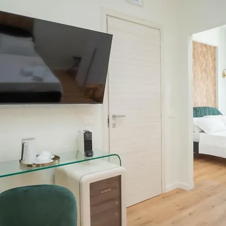 Casa Anfiteatro 3*